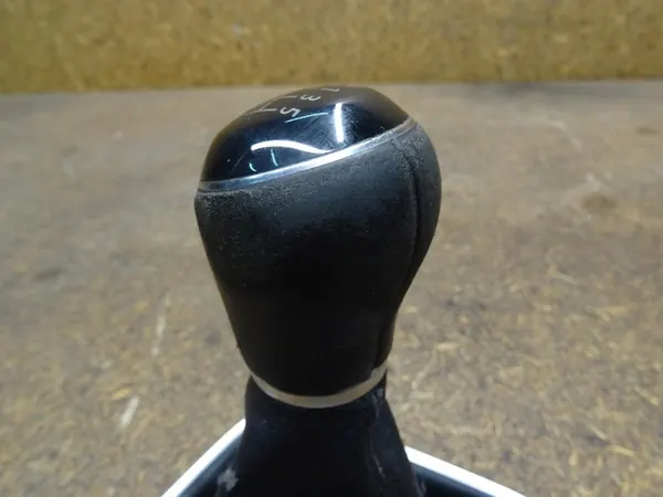 VW SHARAN 7N Gear Knob 6-Speed Complete 5N0711113S image 10