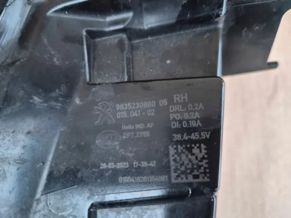 OEM 9835230880 Halógeno LED Derecho para Peugeot 308 III image 8