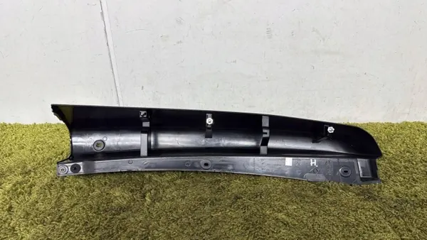 OEM 903900557R obere Eckverkleidung rechts hinten image 4