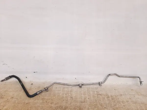 Conducto de aceite Mercedes OEM A2312705501 SL R231 image 2
