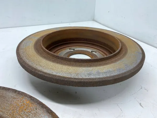 Jeep Grand Cherokee 2018 Conjunto de discos de freio traseiros OEM 68035022AE image 5