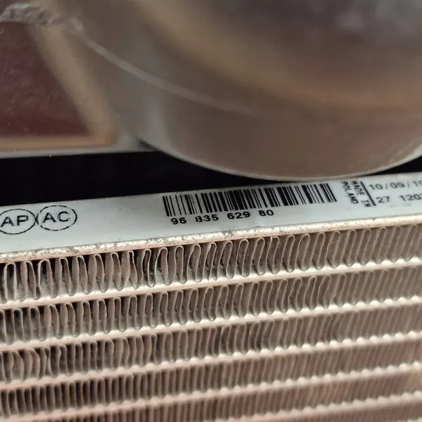 Voorste Radiateur Peugeot 208 207 2008 C3 DS3 Crossland OE image 5