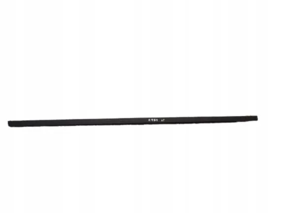 OEM 8W0839477 Tira Raspante Izquierda Trasera Audi A4 B9 image 2
