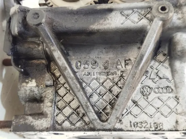 Cabeça do Cilindro Direita OEM 059354DF para Audi A7 3.0 TDI image 9