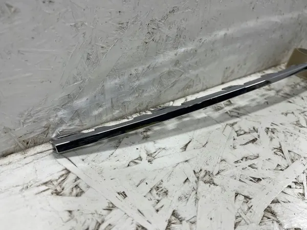 VW TIGUAN Moldura de Para-choque Traseiro Cromada 5NA853835B image 2