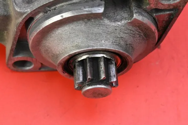 Motor de arranque 020911023P VW Bora 1.6 8V 1998-2005 image 3