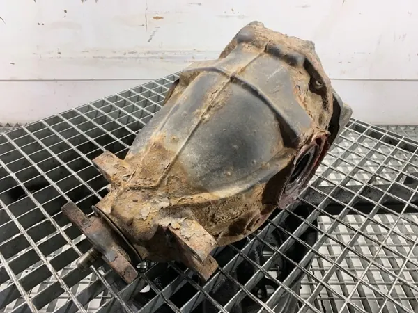 Taka-akselin differentiaali Mercedes S211 2303511108 OEM image 3