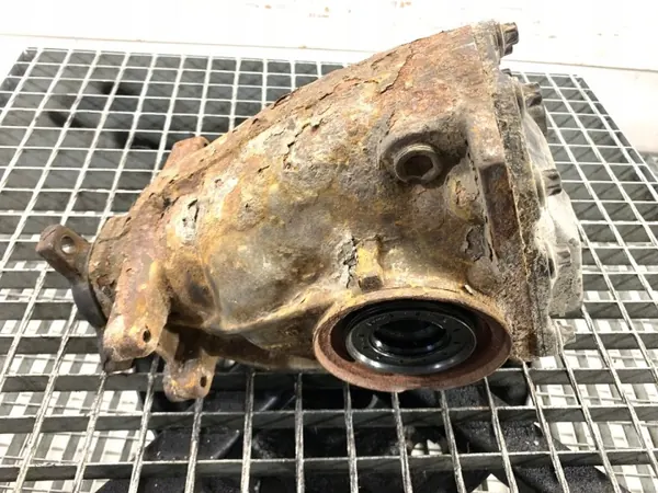 Taka-akselin differentiaali Mercedes S211 2303511108 OEM image 5