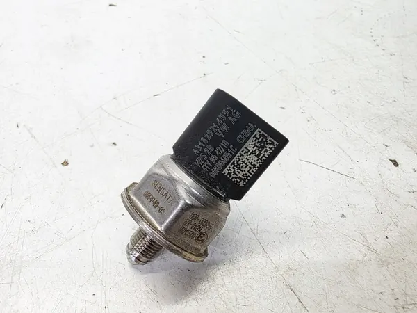 Sensor de pressão de combustível Audi Volkswagen Seat Skoda 06K906051C image 2
