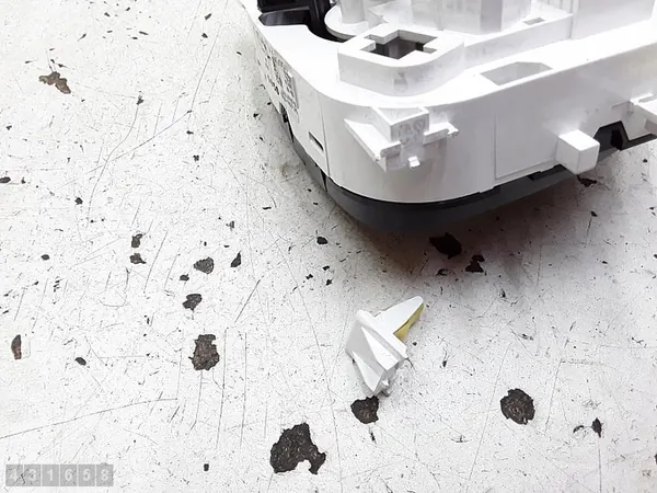 Module de Contrôle de Climatisation Citroen C1 2019 DEFECT 55900YV030 image 6