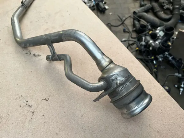 Tankstutzen OEM 505485940 für Alfa Romeo Giulia image 3