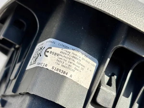 Airbag conducteur OEM 98185170ZD pour Citroen C3 III image 4