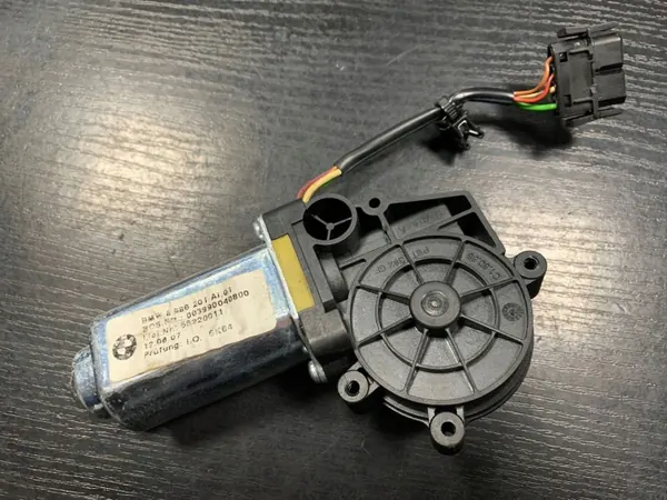 Mecanismo de acionamento traseiro BMW E61 OEM 8986201 image 2