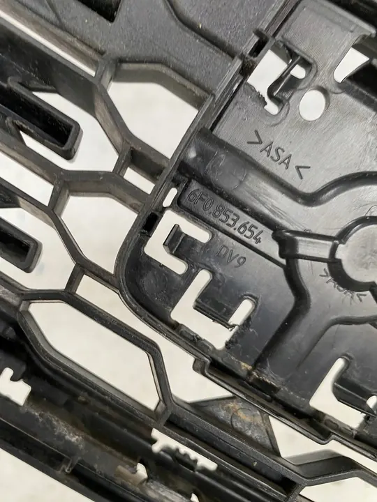 SEAT IBIZA V 6F0 16-21 Framskärm 6F0853654E image 9