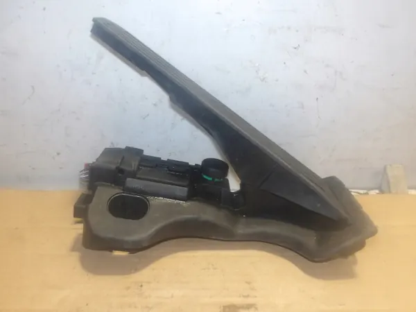 Gebruikt gaspedaal OEM 1K1723503AP voor Passat B7 image 4