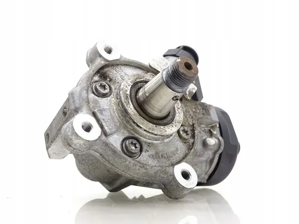 Pompe à injection OEM 04L130755D pour Audi 2.0 TDI image 2