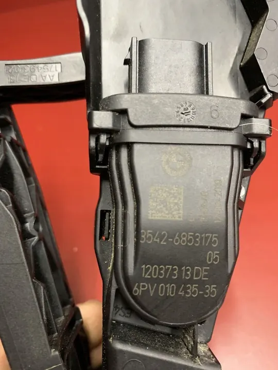 Gaspedal BMW X3 G01 2019 35426853175 image 3