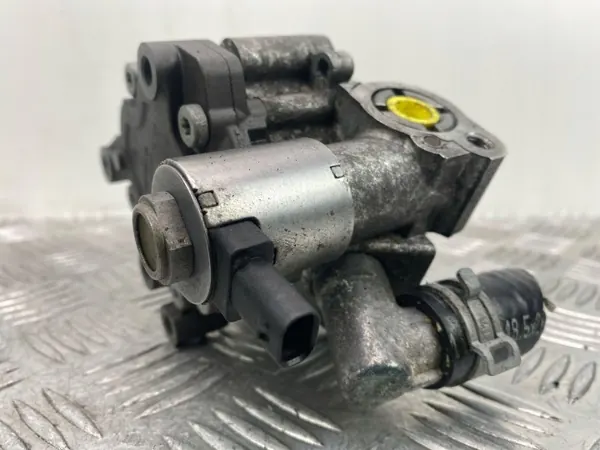 Mercedes Servopumpe OEM A0064667501 image 4