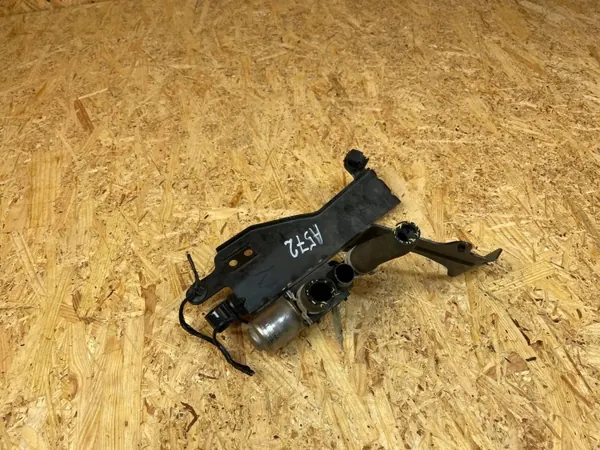 Électrovanne de pompe à eau OEM 9037610 pour BMW image 3