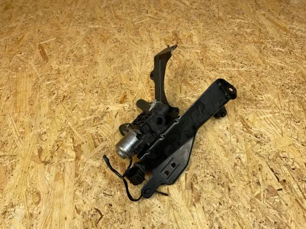 Électrovanne de pompe à eau OEM 9037610 pour BMW image 7