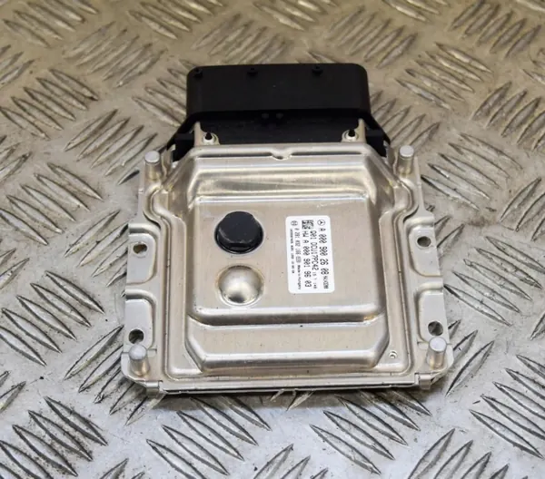 Unidad de control AdBlue Mercedes-Benz - Pieza OEM usada image 2