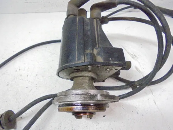 Daewoo Zündspule OEM 1103678 - Gebraucht image 5