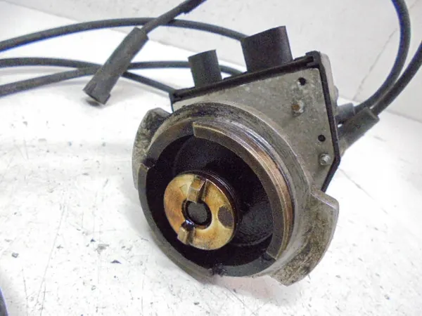Daewoo Zündspule OEM 1103678 - Gebraucht image 6