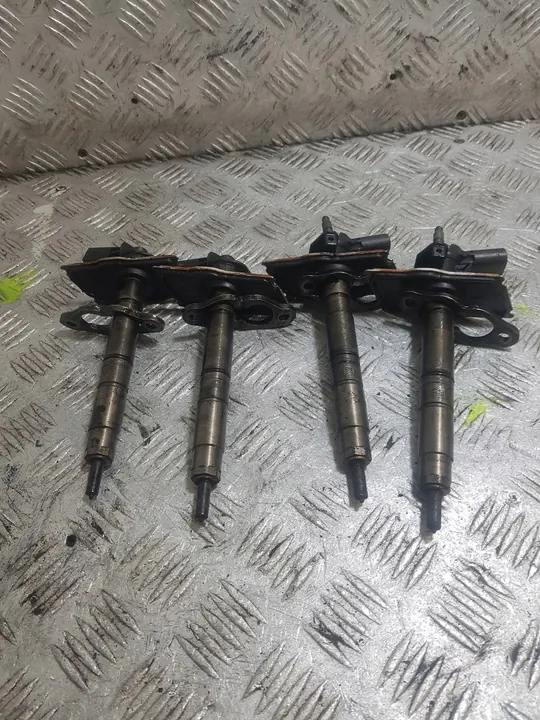 Conjunto de Injetores Volkswagen Passat B6 2.0 TDI 03L130277 image 3