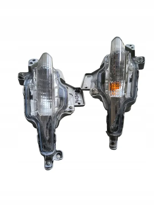 Intermitente derecha Mazda 3 OE B63C-51-350A image 9