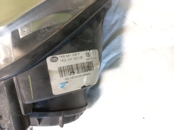 Oikea etuvalo VW Jetta V 1K6941006P image 5