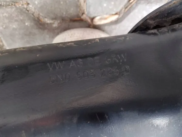 Poutre arrière VW TIGUAN II OEM 5N0505285D Occasion image 4