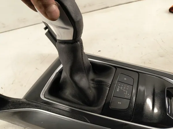 308 T9 Gear Shift Boot Chrome Frame image 8