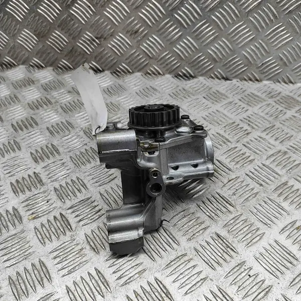 Oljepump Ford Focus 2012 image 5