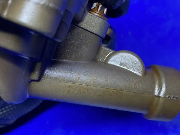 Olje pump Mercedes W204 W203 1.8 CGI A271181030 image 10