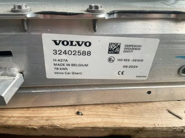 Volvo EX40 Tractiebatterij OEM 32402588 - 196Ah image 8