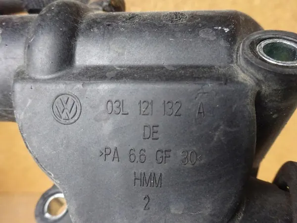 AUDI A4 A5 A6 2.0 TDI Vesiputket OEM 8K0121101P image 6