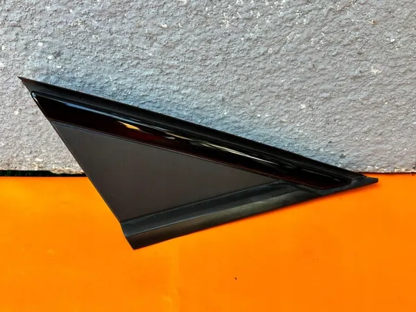 OEM 39207211 Triangle de garde-boue droit pour Opel Astra K image 2