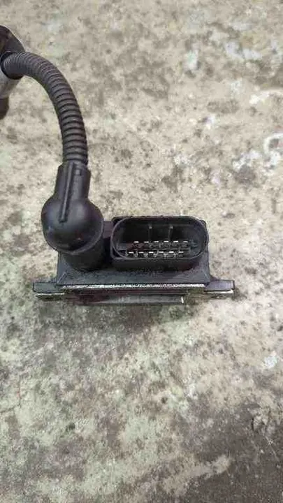 Sytytystulpat BMW 5 TOURING (E61) 2.0L Diesel image 2