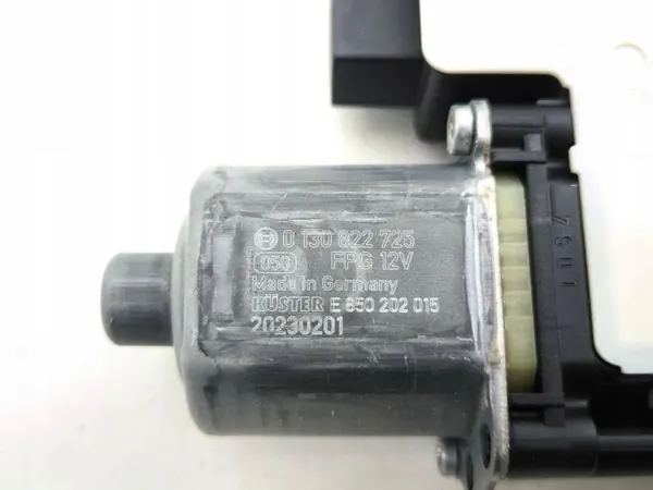 Motor de ventana trasera Skoda Enyaq iV OEM 5Q0959407B image 8