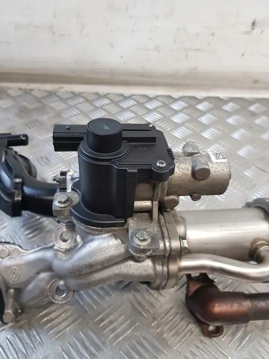 Enfriador de válvula EGR Renault Clio III 1.5DCI image 3