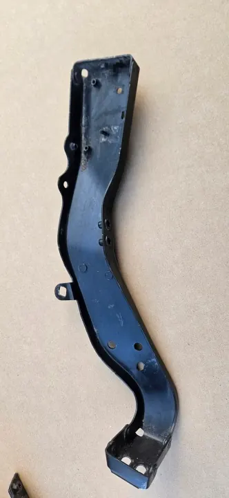 Support d'aile gauche OEM 4N0821131J Audi A8 D5 image 4
