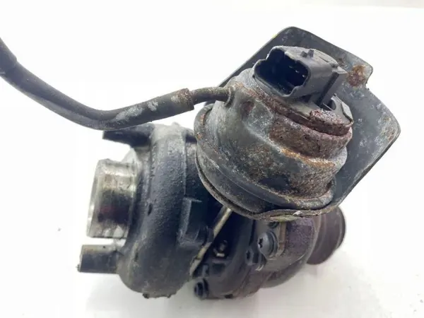 Turbo usado Ford Focus III 1.6L Diésel 2011 image 5