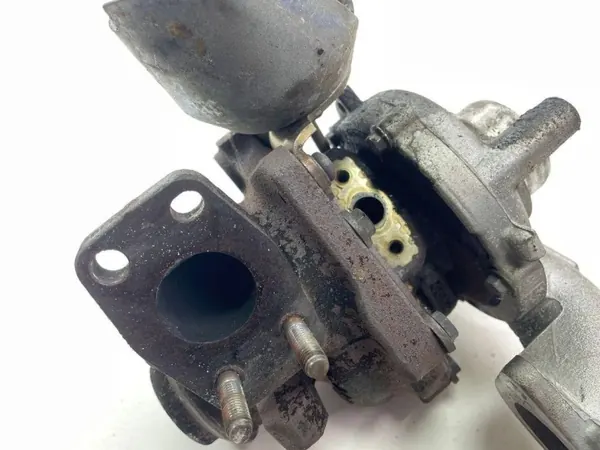 Turbo usado Ford Focus III 1.6L Diésel 2011 image 6