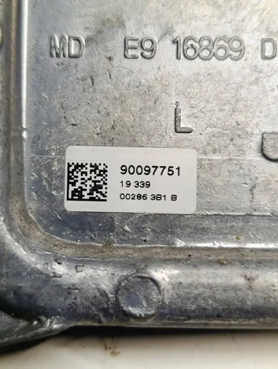 Conversor LED OEM 90097751S7 Dianteiro Esquerdo image 5