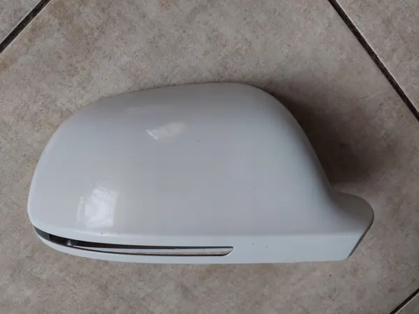 OEM 8U0857528-1 Rechte Spiegelabdeckung Audi Q3 8U image 4
