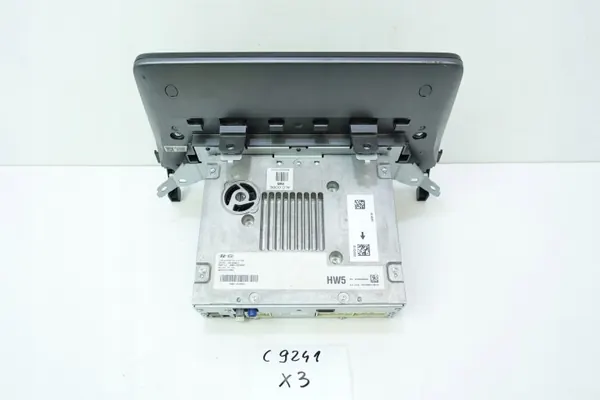 Hyundai Ioniq Radio Navigaatio OEM 96560-G2730 image 5
