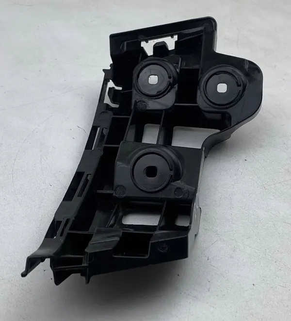 Guida paraurti VW Jetta mkVII image 4