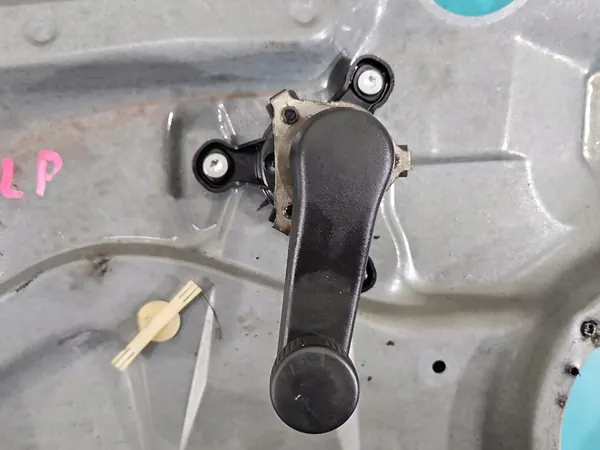 Elevador de vidro dianteiro esquerdo VW Golf IV image 4