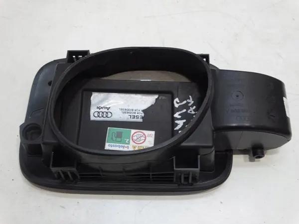 Bränsletanklucka Motor AUDI A4 (B8) 8K0809999A image 10