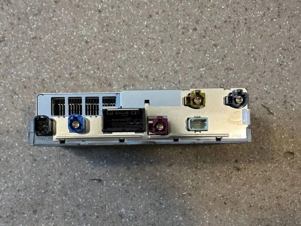 Lecteur navigation BMW X1 U11 OEM 5B60AE4 image 4